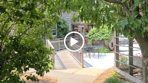 Liquor Store «Heritage Winery & Cheese Haus», reviews and photos, 4402 220th Trail, Amana, IA 52203, USA