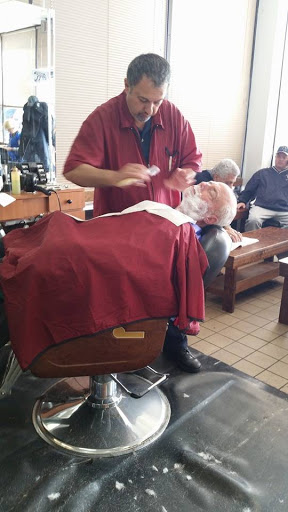 Barber Shop «Pats/Pergament Barber Shop», reviews and photos, 17 Emerson Ave, Levittown, NY 11756, USA