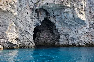 Phosphorous Cave image