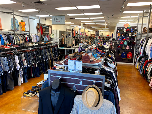 Clothing Store «Uptown Cheapskate», reviews and photos, 929 E Commercial Blvd, Oakland Park, FL 33334, USA