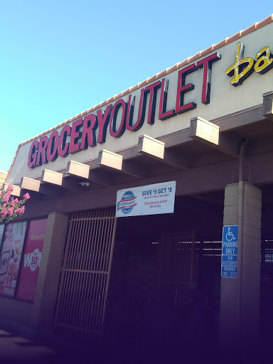 Shopping Mall «Burns Valley Mall», reviews and photos, Olympic Dr, Clearlake, CA 95422, USA