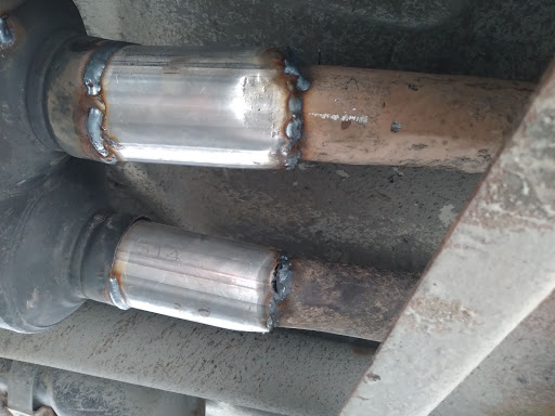 Auto Repair Shop «City Auto Repair», reviews and photos, 21 SE Everett Mall Way, Everett, WA 98208, USA