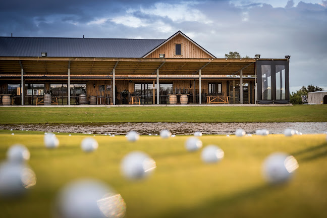 Orlando Country Golf Course and Driving Range - Feilding