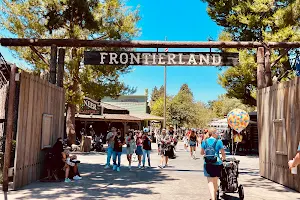 Frontierland image