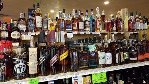 Liquor Store «DTC Wine & Spirits», reviews and photos, 4920 S Yosemite St C1, Greenwood Village, CO 80111, USA