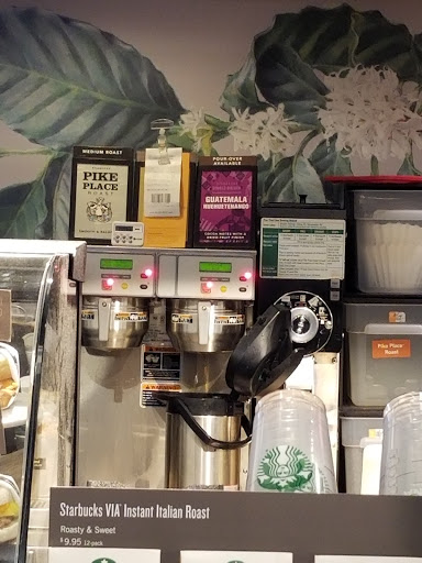 Coffee Shop «Starbucks», reviews and photos, 2190 E Fry Blvd, Sierra Vista, AZ 85635, USA