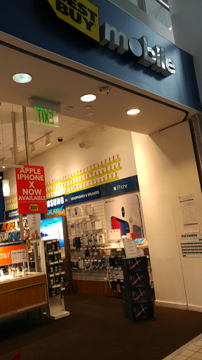 Cell Phone Store «Best Buy Mobile», reviews and photos, 2800 N Main St #272, Santa Ana, CA 92705, USA