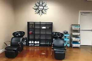 Darla's Hair Studio image