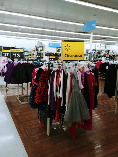 Discount Store «Walmart», reviews and photos, 2150 E National Ave, Brazil, IN 47834, USA
