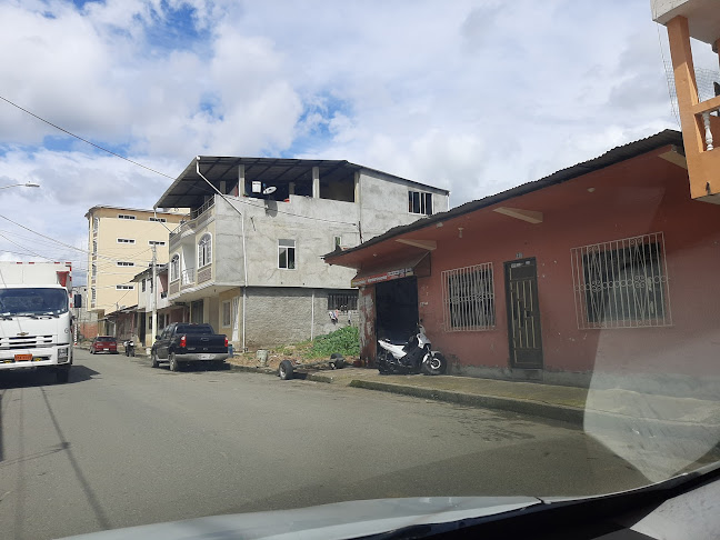 Opiniones de Gasolinera "Espinoza" en Portovelo - Gasolinera
