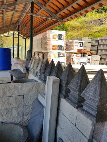 Avaliações doPoliram - Polimateriais - Investimentos Lda. em Ponta Delgada - Construtora