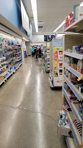 Drug Store «Walgreens», reviews and photos, 1830 W 11th St, Tracy, CA 95376, USA