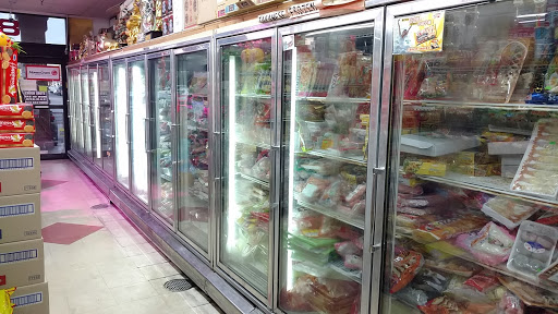 Asian Grocery Store «Lucky Oriental Mart», reviews and photos, 8356 sw 40 st D-I, Miami, FL 33155, USA