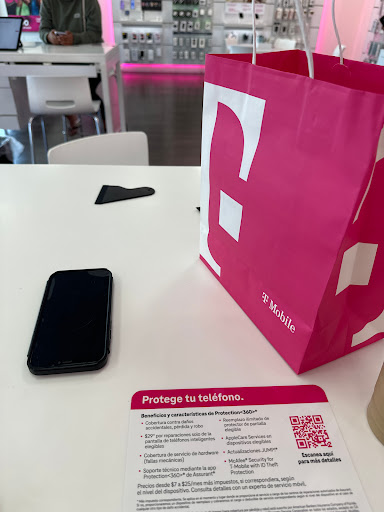 T-Mobile image