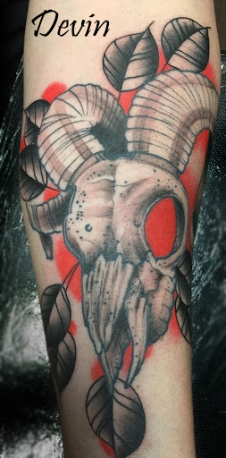 Explore easy beginner tattoo ideas, creative tattoo ideas in Santa Clara, available at Vamp Body Art piercings and tattoo studio