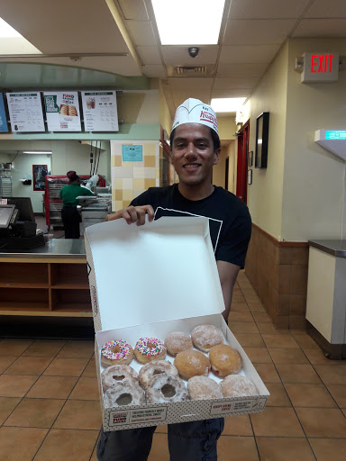 Bakery «Krispy Kreme Doughnuts», reviews and photos, 32999 S Dixie Hwy, Homestead, FL 33030, USA