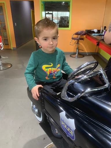 Hair Salon «Trimendous Haircare For Children», reviews and photos, 3290 N Pontiac Trail, Commerce Charter Twp, MI 48390, USA