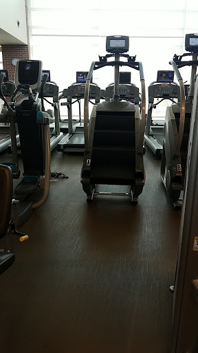 Recreation Center «Fountain View Recreation Center», reviews and photos, 910 N Gary Ave, Carol Stream, IL 60188, USA