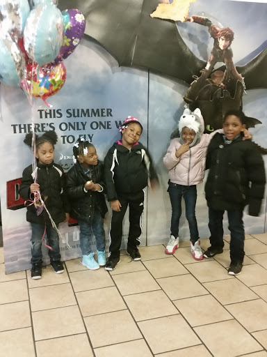 Movie Theater «Main Street Cinemas», reviews and photos, 72-66 Main St, Flushing, NY 11367, USA