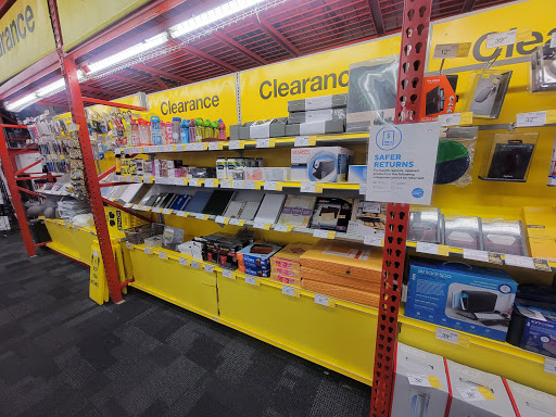 Office Supply Store «Staples», reviews and photos, 13013 Seminole Blvd, Largo, FL 33778, USA