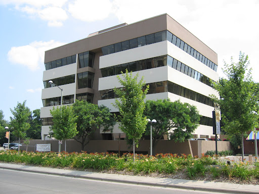 Painter «Schoenfelder Painting», reviews and photos, 6022 Blue Cir Dr #100, Hopkins, MN 55343, USA