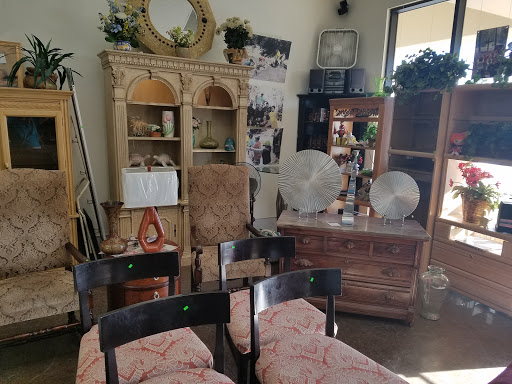 Thrift Store «Bargains Thrift Shop», reviews and photos, 77940 Country Club Dr, Palm Desert, CA 92211, USA
