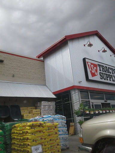 Home Improvement Store «Tractor Supply Co.», reviews and photos, 215 W 9th St, Douglas, AZ 85607, USA
