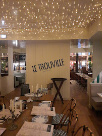 Atmosphère du Restaurant Le Trouville Saint-Mandé à Saint-Mandé - n°14