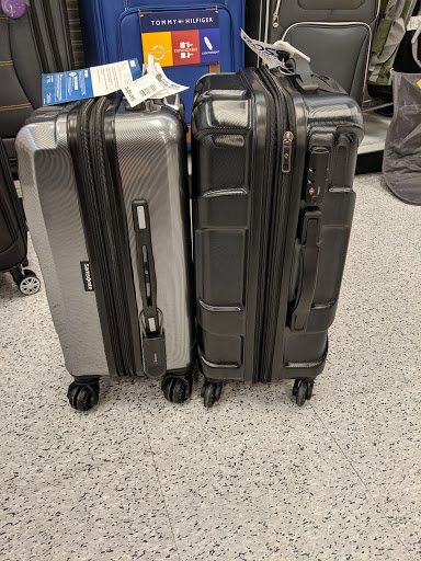 Shopping Mall «Gateway Crossing Shopping Center», reviews and photos, 190 500 W, Bountiful, UT 84010, USA