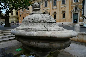Fontana della Terrina image