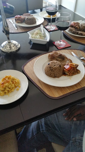 Grocery Store «Kroger Fresh Fare», reviews and photos, 3330 Piedmont Rd NE, Atlanta, GA 30305, USA