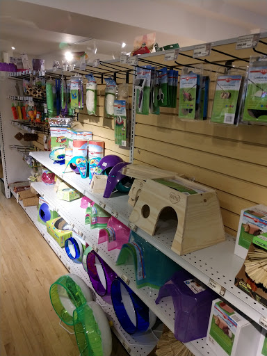 Pet Store «Critter Cabana», reviews and photos, 516 E 1st St, Newberg, OR 97132, USA