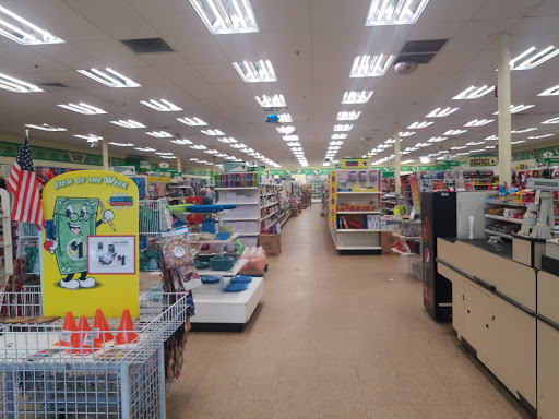 Dollar Store «Dollar Tree», reviews and photos, 299 Cottage Grove Rd, Bloomfield, CT 06002, USA