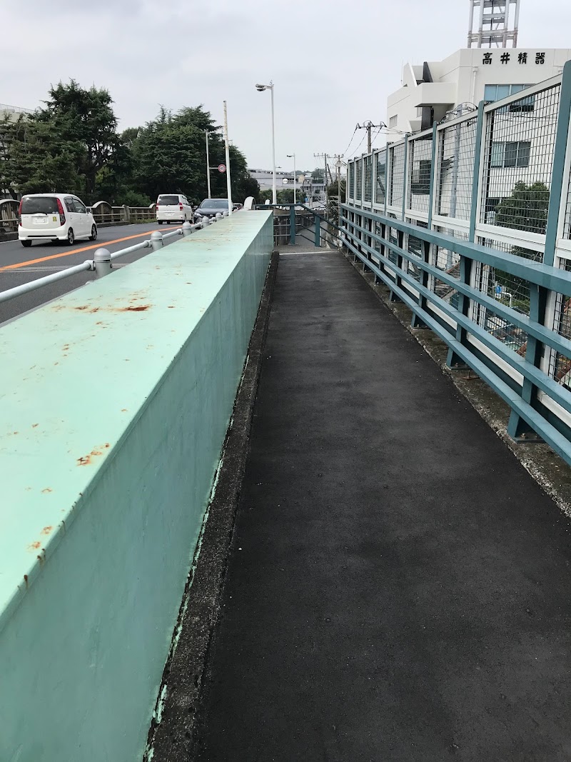 藤沢跨線橋