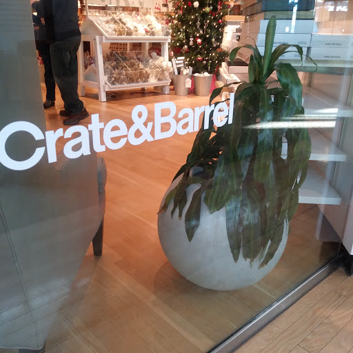 Furniture Store «Crate and Barrel», reviews and photos, 8505 Park Meadows Center Dr, Lone Tree, CO 80124, USA