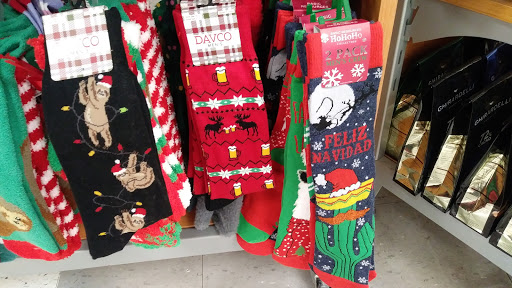 Department Store «T.J. Maxx», reviews and photos, 33025 Grand River Ave, Farmington, MI 48336, USA