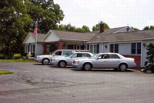 Funeral Home «Thomas E Burger Funeral Home, Inc.», reviews and photos, 735 East Ave, Hilton, NY 14468, USA