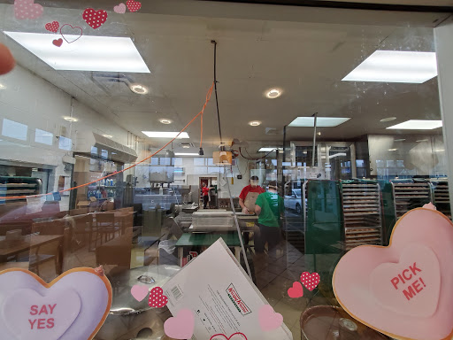 Bakery «Krispy Kreme Doughnuts», reviews and photos, 511 Moosic St, Scranton, PA 18505, USA