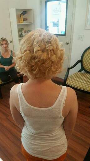 Day Spa «Essential Beauty Treatments Salon & Spa», reviews and photos, 210 N State St, Clarks Summit, PA 18411, USA