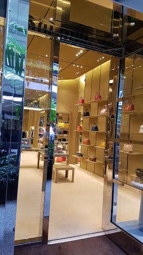 Shopping Mall «Bal Harbour Shops», reviews and photos, 9700 Collins Ave, Bal Harbour, FL 33154, USA