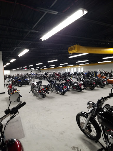 Motorcycle Dealer «McGrath Hawkeye Harley Davidson», reviews and photos, 120 Westcor Dr, Coralville, IA 52241, USA