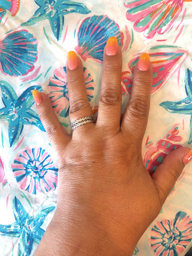 Nail Salon «Nail Salon Martinsburg Euro Nails», reviews and photos, 80 Retail Commons Pkwy #2, Martinsburg, WV 25403, USA