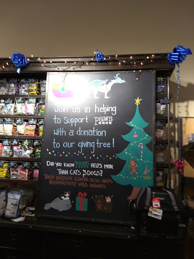 Pet Supply Store «Mud Bay», reviews and photos, 2800 196th St SW, Lynnwood, WA 98036, USA