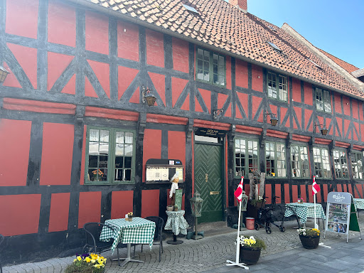 Holms Restaurant in Middelfart, Viborg