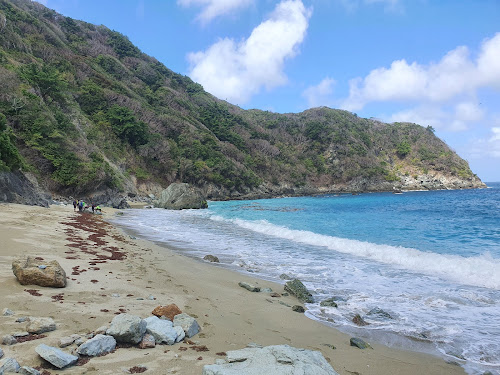 Iguana bay beach photo #2
