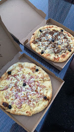 Plats et boissons du Pizzeria Pizza Raffaello à Bias - n°1