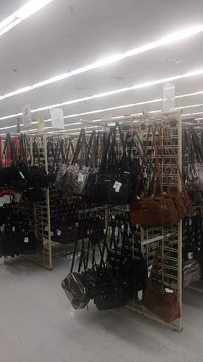 Discount Store «Kmart», reviews and photos, 2019 S Main St, Lakeport, CA 95453, USA