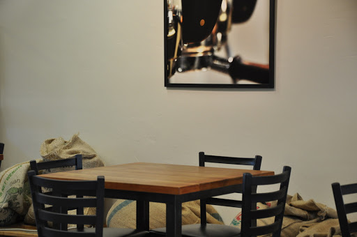 Cafe «Newport Coffee House», reviews and photos, 1121 Half Day Rd, Bannockburn, IL 60015, USA