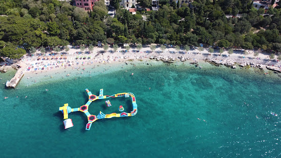 Novi beach