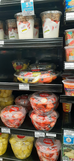 Grocery Store «Schnucks», reviews and photos, 1160 Shackelford Rd, Florissant, MO 63031, USA